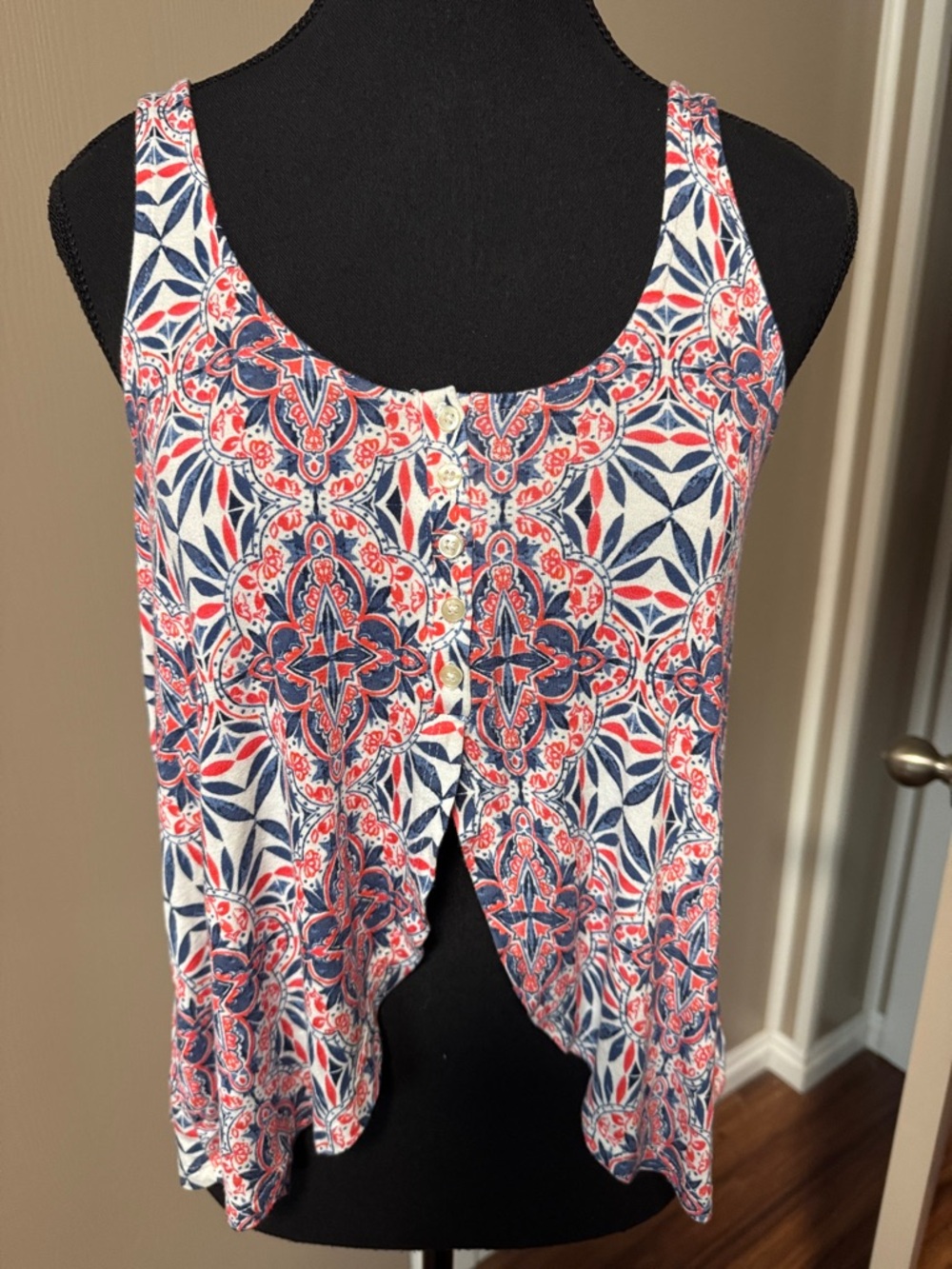 Aeropostale Red, Navy & White Printed Button-Front Tank